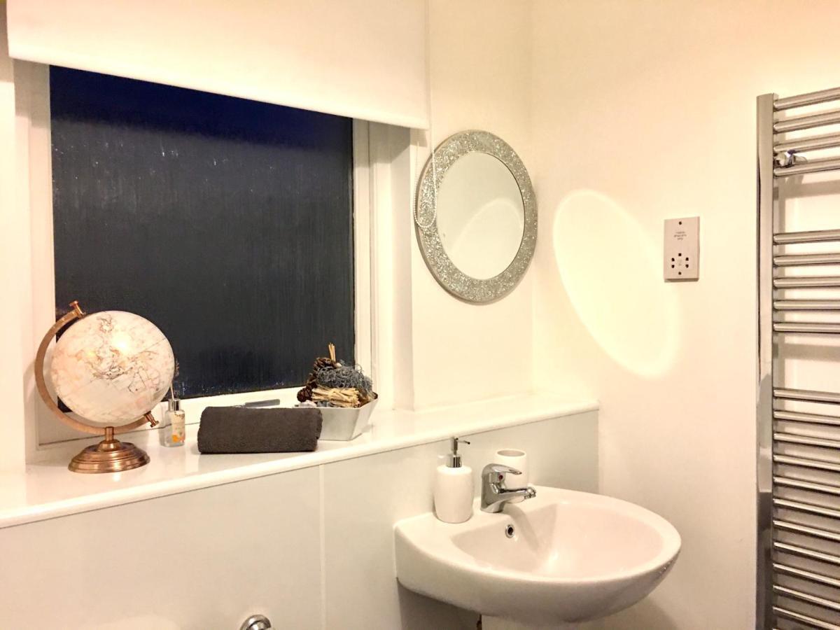 אברדין Central Spacious 2 Bedroom By Union Square Free Parking מראה חיצוני תמונה